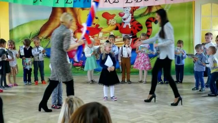 pasowania_na_przedszkolaka_-_przedszkole_nr_1_w_swidwinie.mp4
