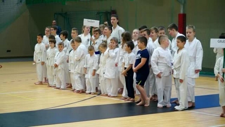 mikolajkowy_turniej_karate.mp4