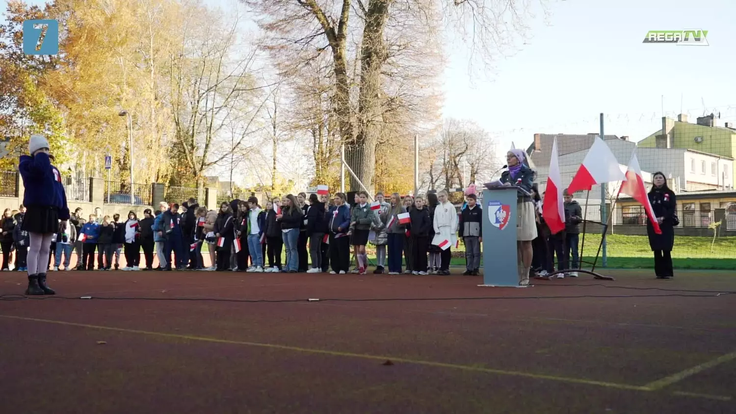 Apel z okazji obchodów Narodowego Święta Niepodległości w PSP nr 1 w Świdwinie - 07.11.2025 r